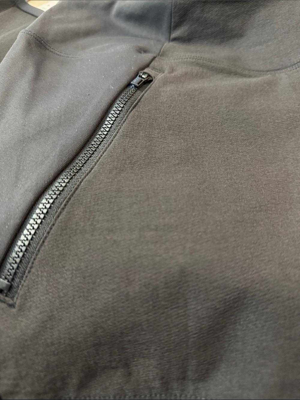 Athleta Black High-Rise Performance Leggings with Side cargo Pockets. Plus size - Picture 6 of 13